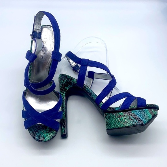 Calvin Klein - Kamille Teal / Blue and Black Snakeskin Platform Sandal Size 6 - Picture 1 of 15